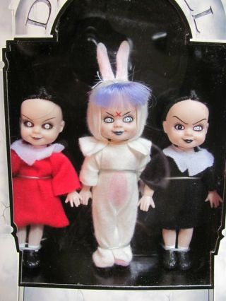 2002 Living Dead Dolls Minis Mausoleum ser.  1 Box Set - 7 Dolls - LooK 3