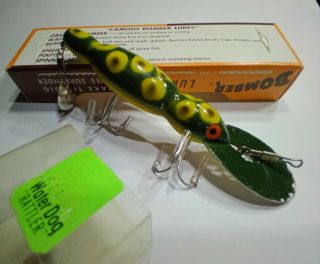 Vintage Collectible Fishing Lure - Bomber Waterdog Plus Box And Insert