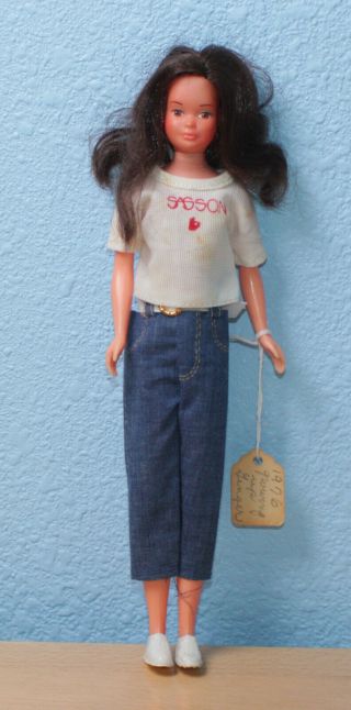 1976 Mattel Barbie & Friends Brunette/brown Eyed Growing Up Ginger 9.  5 " Doll