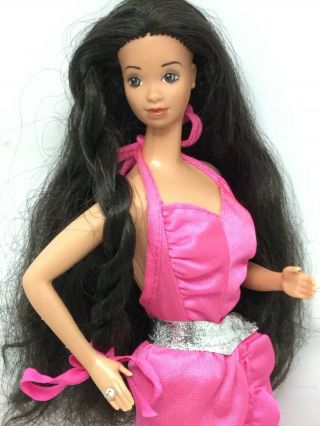 1982 Hispanic Twirly Curls Barbie Doll 5579 Superstar Era