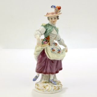 Old Or Antique Meissen Porcelain Figurine Of Girl With Flower Basket - 20 Pc