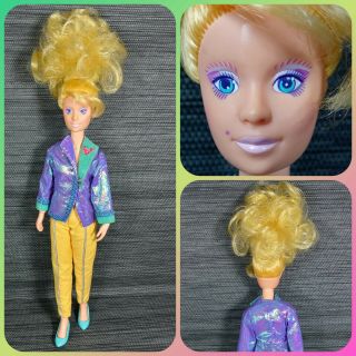 Jem And The Holograms Video Doll With Clothing Hasbro Yellow Hair
