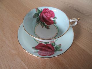 Paragon Tea Cup & Saucer Green Large Red Cabbage Roses Rose Signed Johnson