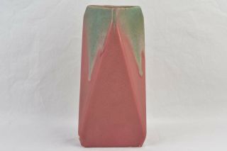 Muncie Pottery 1928 Rombic Falling Triangles Green Over Rose Vase 309 - 7