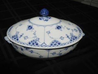 Royal Copenhagen Oval Covered Vegetable Dish / Tureen Half Lace (622)