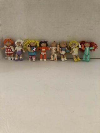 Vintage 1984 Cabbage Patch Kids 8 Mini Dolls From Brag Bag Carriage Case