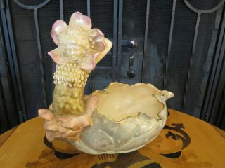 Royal Doulton Burslem Porcelain Shell Glazed Decorated Vellum Figural Bowl 1895