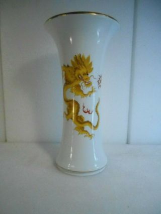 Vintage Meissen Porcelain Gold Dragon Vase With Gold Trim 9.  5 " Tall