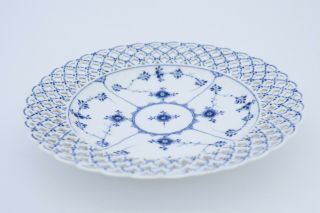 Serving Dish 1098 - Blue Fluted - Royal Copenhagen - Full Lace - 1st Quality 2