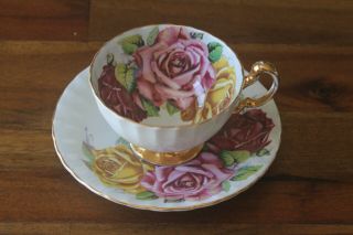 Aynsley Three 3 Large Pink Cabbage Roses Red Pink Yellow Tea Cup Teacup Saucer