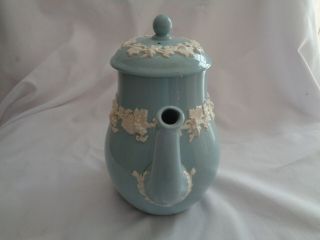 Wedgwood Made In England Cream On Lavender Queensware Coffee Pot 2