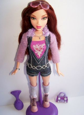 Barbie My Scene Un - Fur - Gettable Chelsea Doll w Purple Doll Stand 2