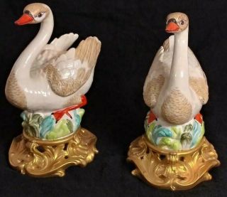 Mottahedeh Porcelain Swans Figurines Made In Italy Hand Painted