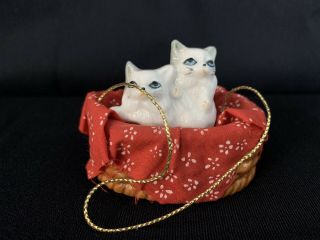 Silvestri Vintage Cats In Basket Vintage Christmas Ornament Ceramic Kitten Kitty