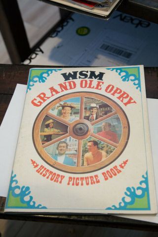 Wsm Grand Ole Opry History Picture Book Vintage 1969 Collectible Souvenir Book