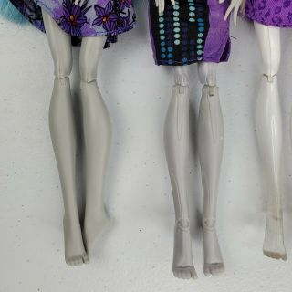 5 Monster High Dolls Abbey Rochelle Operetta Some Clothes Shoes Accessories 2