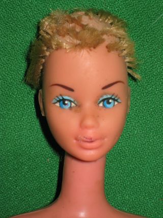 Vintage Kissing Barbie 1978 Mattel 2597 Nude For Reroot Or Parts