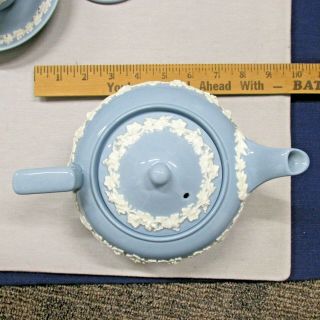 Wedgwood Made In England Cream On Lavender Queensware Tea Pot