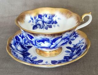 Royal Albert Treasure Chest Blue Roses Series Tea Cup & Saucer 2