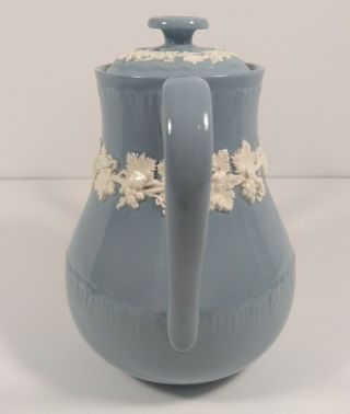 WEDGWOOD Shell Edge Queensware CREAM On LAVENDER Coffee Pot Teapot with Lid 4