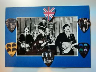 The Beatles " The Ed Sullivan Show " Guitar Pick Display W/photo And Six (6) Picks