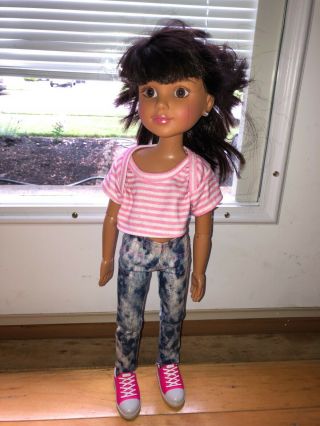 Mga Entertainment Best Friends Club Aleisha 18 " Articulated Doll 2010