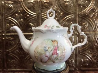 Royal Albert Beatrix Potter Teapot Full Size Jemima And Foxy