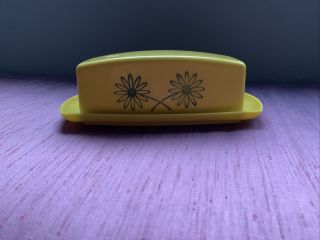 Butter Dish Plastic Vintage Yellow Green Daisies Harvest Gold 1970’s