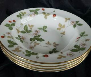 Wedgwood China - Wild Strawberry - Set Of 4 Rimmed Soup Bowls 8 "