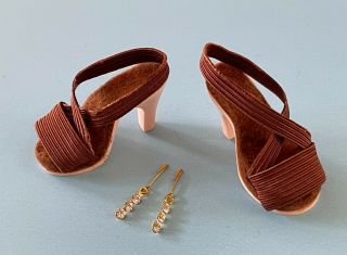 Vintage Doll Accessories: Jewelry,  Shoes Madame Alexander Cissy Miss Revlon Toni