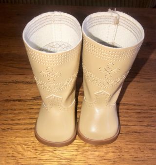 American Girl IVY LING TAN MEET BOOTS Retired 2