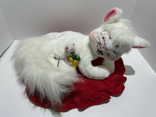 2008 Annalee Collectible,  White Cat On Red Pillow With Mouse & Cheese