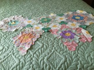 Antique Vintage Grandmothers Flower Garden Quilt Piece,  Hand Sewn