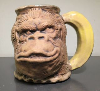 Jim Rumph 1971 " Monkey / Gorilla Mug " W/yellow Banana Handle,