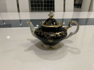 Weimar Echt Kobalt China Katharina 20003 Small Tea Pot Gold Trim -