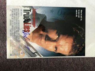 Arnold Schwarzenegger Signed 11x17 Photo Harry True Lies Psa/dna Autographed