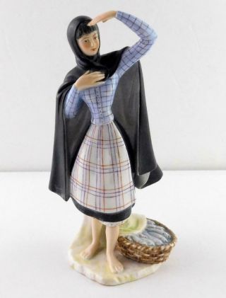 Va Portugal Vista Alegre Hand Painted Figurine Woman With Fish Basket Very Good