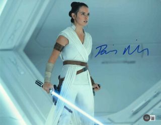 Daisy Ridley Signed Star Wars 11x14 Photo Authentic Autograph Beckett Bas 8