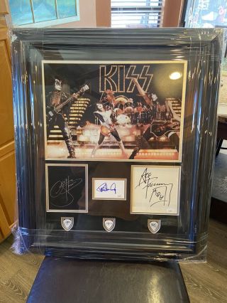Kiss Gene Simmons Paul Stanley Ace Frehley Signed Photo Jsa $450