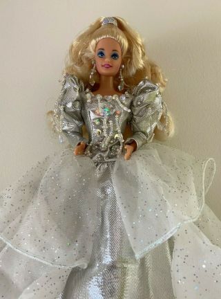 Vintage Happy Holidays 1992 Silver Dress Barbie Doll Mattel Special Edition