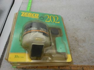 1988 Vintage Zebco 202 Spincast Fishing Reel In Package Never Opened