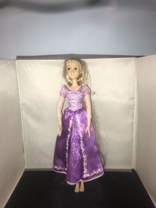 Disney Store Deluxe Princess Rapunzel Tangled Singing 17” Doll Long Tinsel Hair
