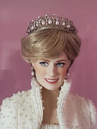 Franklin Princess Diana Porcelain Doll Rare With Display Case