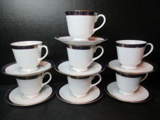 Royal Worcester 1979 Mountbatten England Fine Bone China 7 Footed Cups & Saucers
