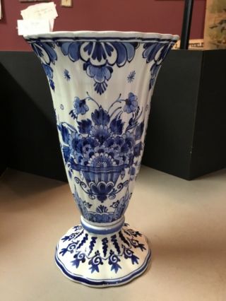 Large Vintage Royal Delft De Porceleyne Fles Ribbed Floral Vase - Gorgeous 11 1/4”