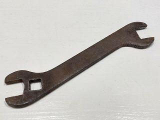 OLD ANTIQUE MASSEY HARRIS FERGUSON TRACTOR WRENCH TOOL 2