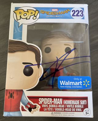 Tom Holland SpiderMan Autographed Signed Funko 223 Pop Authentic BAS Beckett 2