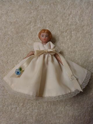 Fine Antique German Bisque 3 1/2 " Doll House Doll Molded Hair Ptd Eyes Jointed