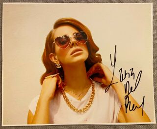 Lana Del Rey Signed In - Person 8x10 Color Photo - - Rare,  Authentic,  Vip
