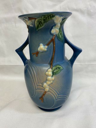 Vintage 1940 ' s Roseville Pottery Blue Snowberry Double Handle Vase IV2 - 10 3